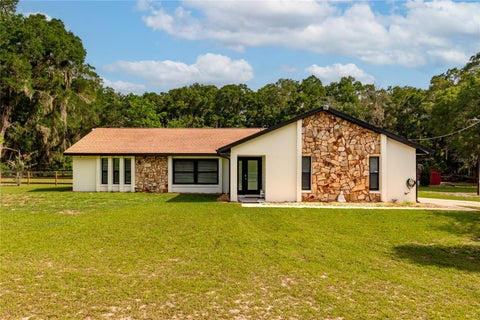Tiny photo for 2735 NE 127th Place, Anthony, FL 32617 (MLS # OM726913)
