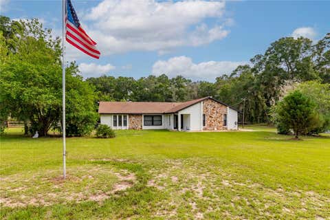 Tiny photo for 2735 NE 127th Place, Anthony, FL 32617 (MLS # OM726913)