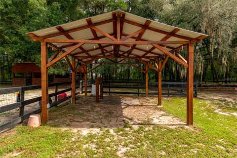 Tiny photo for 2735 NE 127th Place, Anthony, FL 32617 (MLS # OM726913)