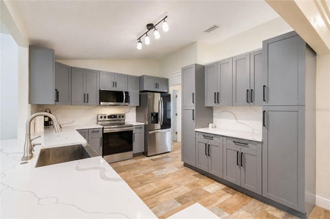 Tiny photo for 2735 NE 127th Place, Anthony, FL 32617 (MLS # OM726913)