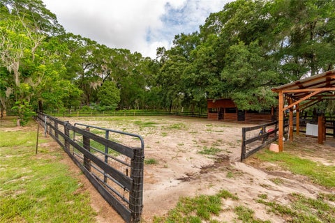 Tiny photo for 2735 NE 127th Place, Anthony, FL 32617 (MLS # OM726913)