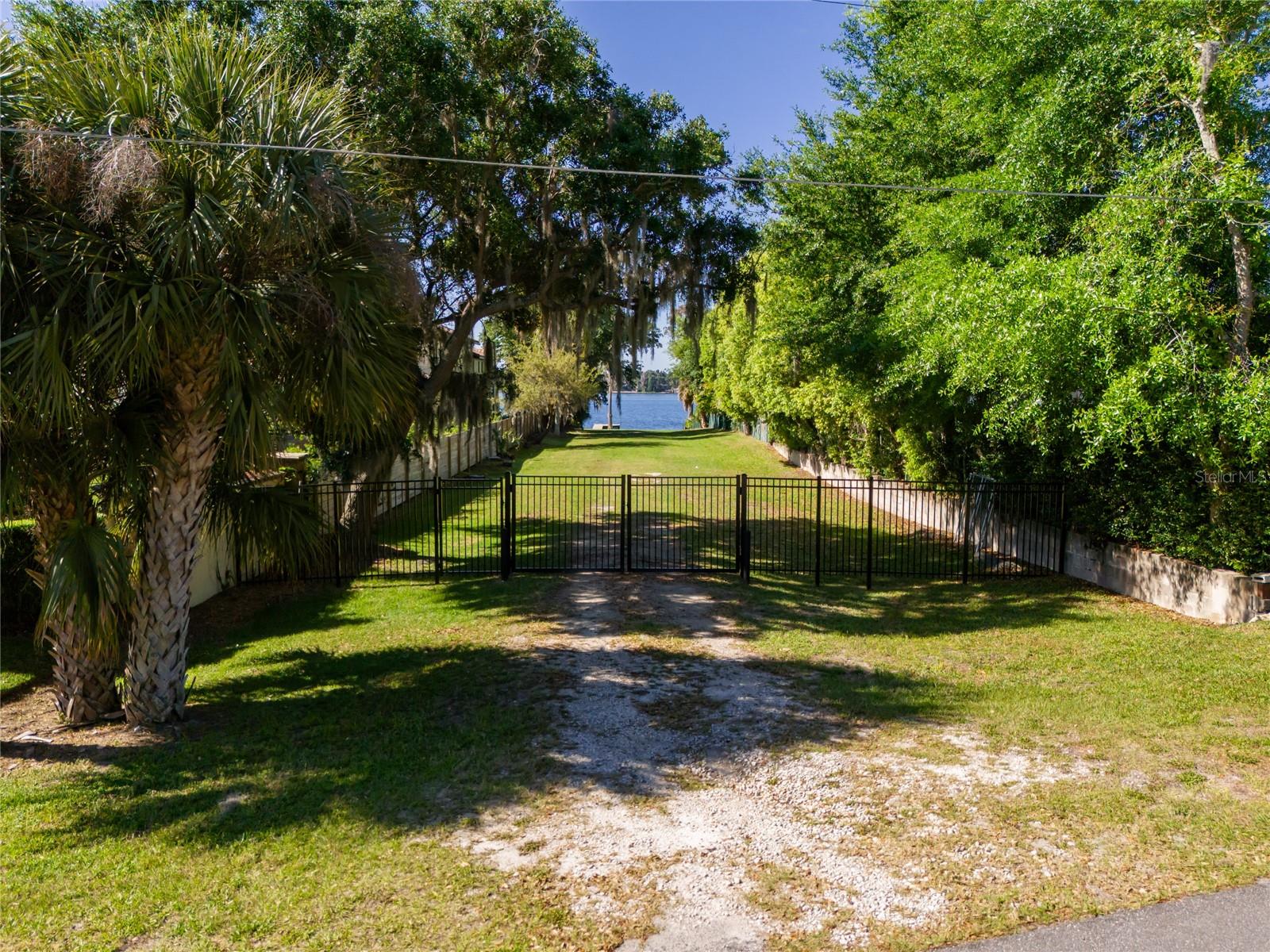 WAUSEON RIDGE - Residential