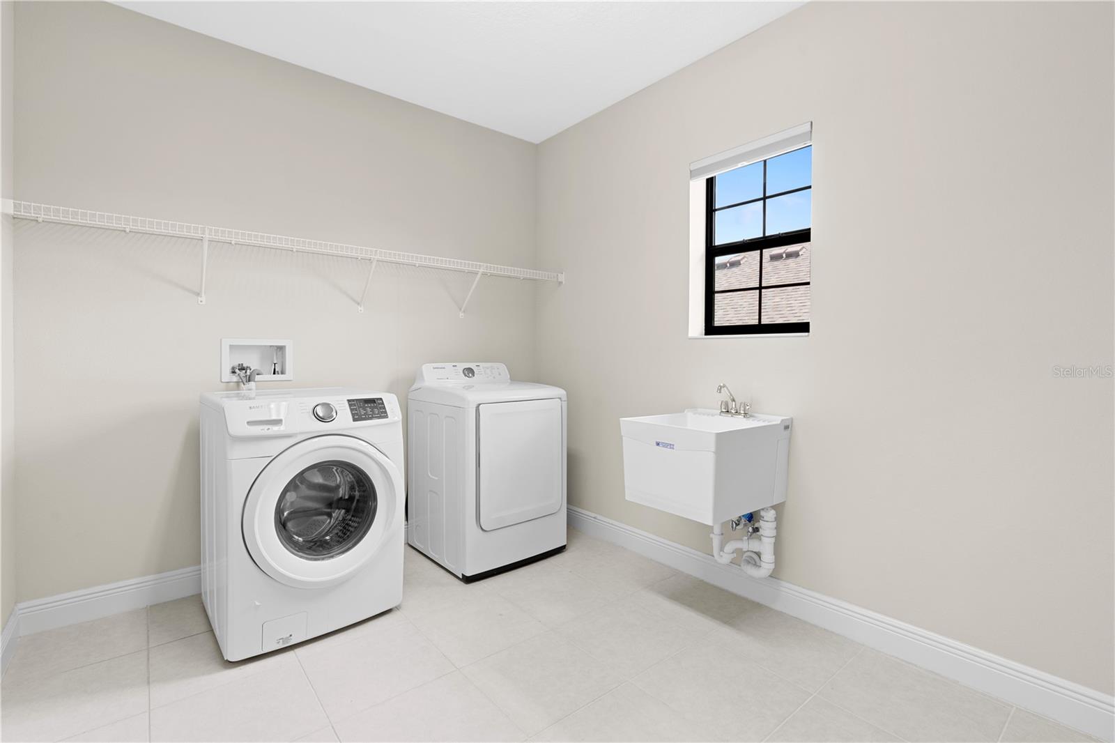 RESERVE AT SOUTH FORK PH 1 - Residential