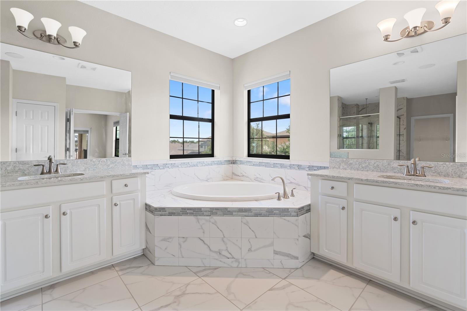 RESERVE AT SOUTH FORK PH 1 - Residential