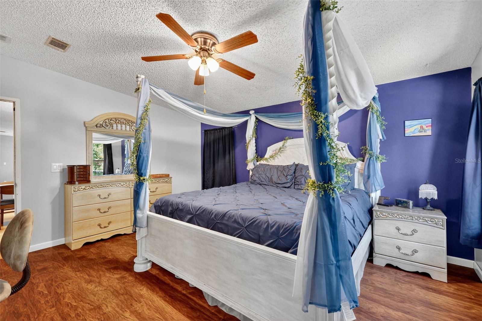 PLUM LAKE ESTATES SUB - Residential