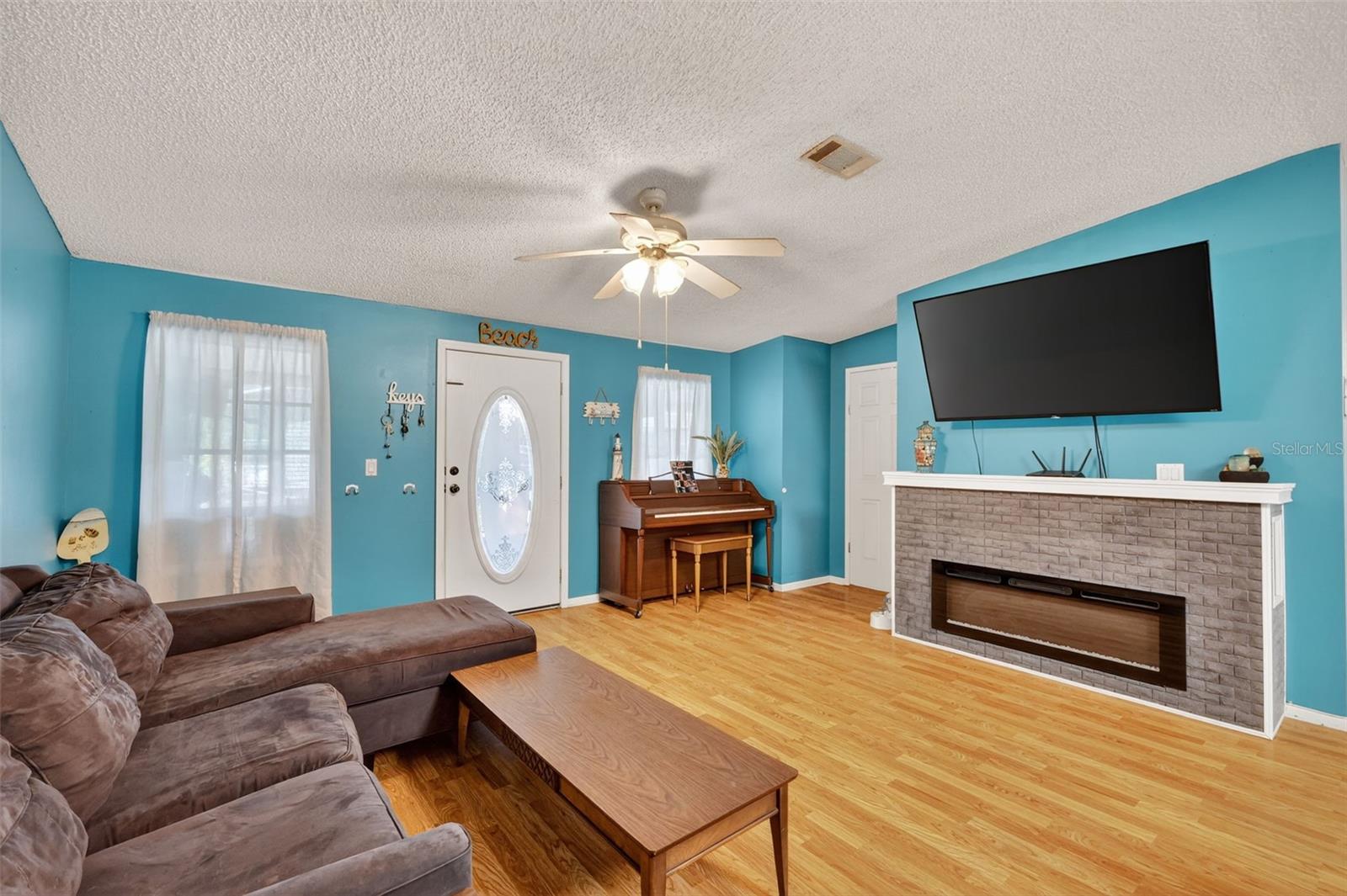 PLUM LAKE ESTATES SUB - Residential