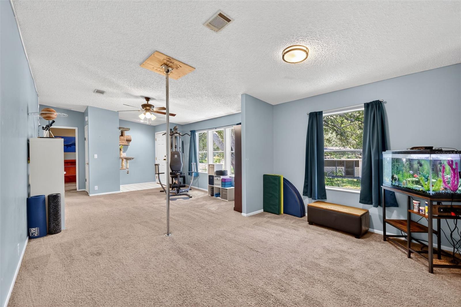 PLUM LAKE ESTATES SUB - Residential