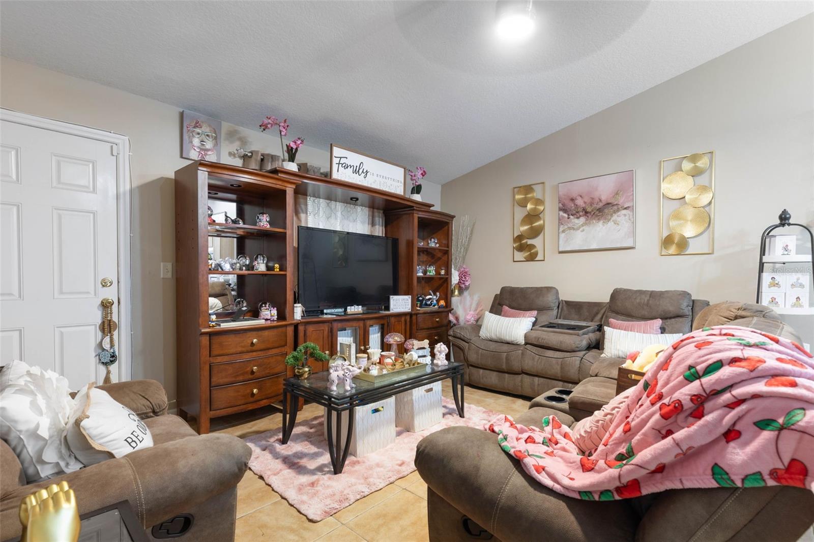 PALM COAST SEC 33 - Residential Income