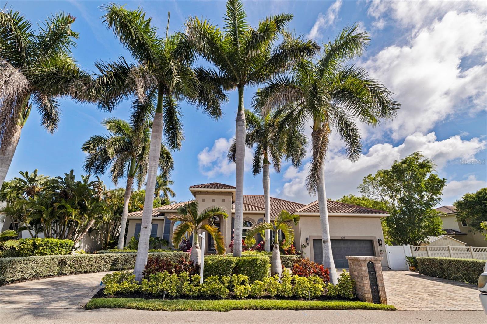 629 CORTEZ DRIVE