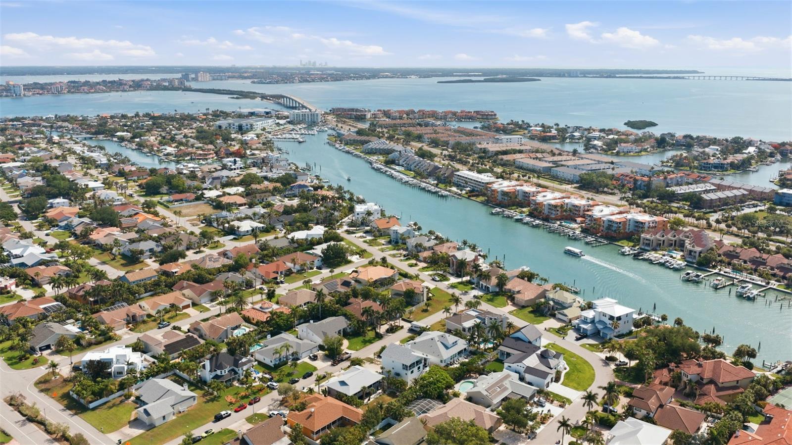 TIERRA VERDE UNIT 1 4TH REP - Residential
