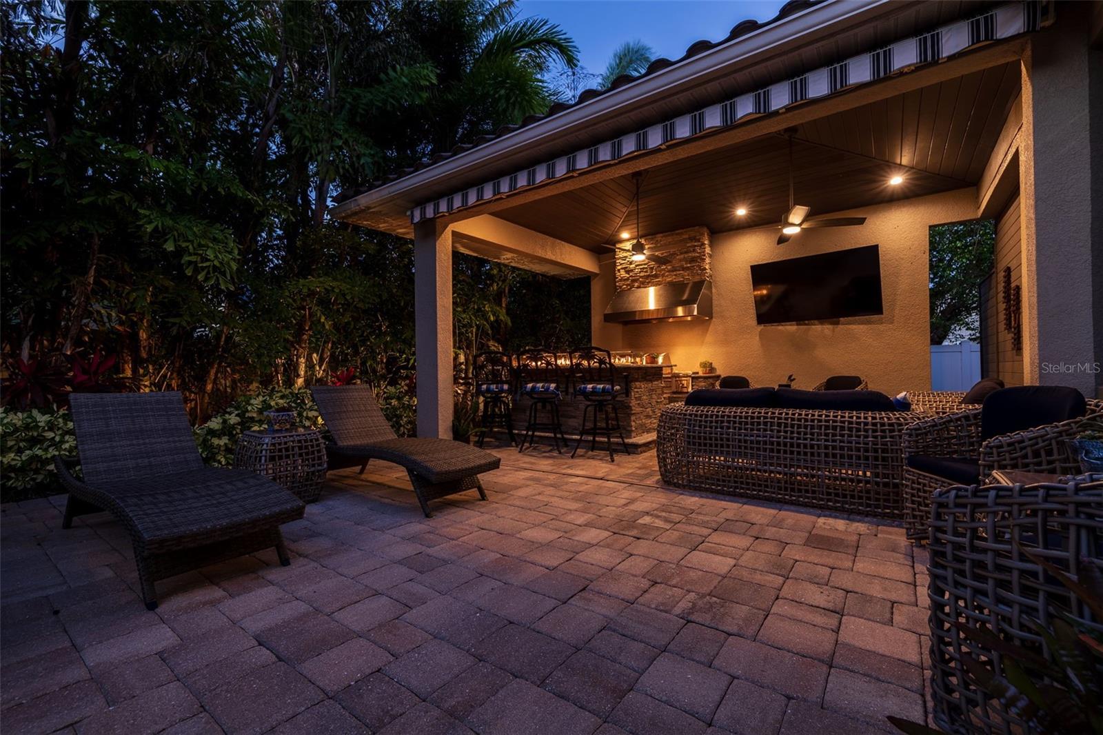 TIERRA VERDE UNIT 1 4TH REP - Residential