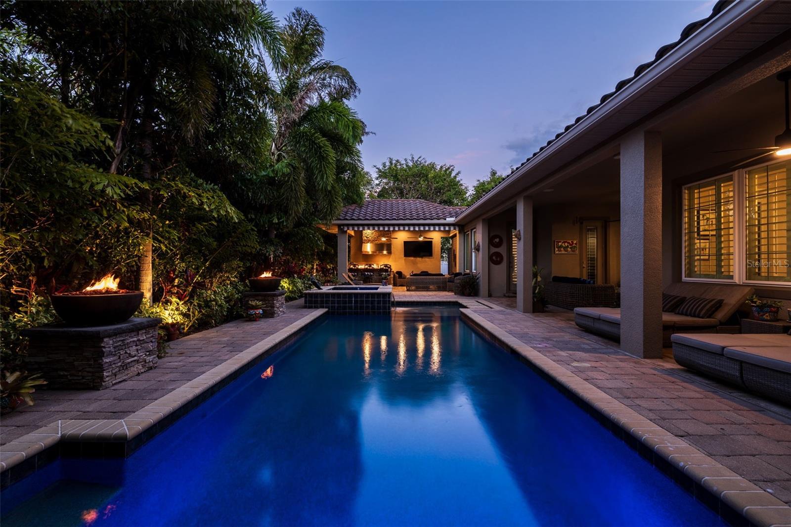 TIERRA VERDE UNIT 1 4TH REP - Residential