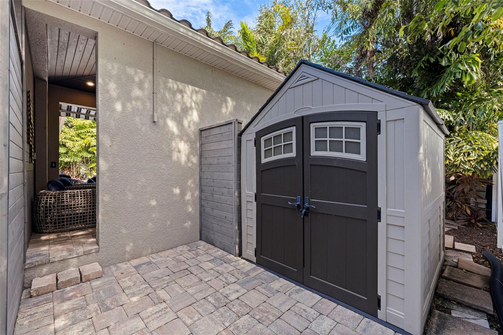 TIERRA VERDE UNIT 1 4TH REP - Residential