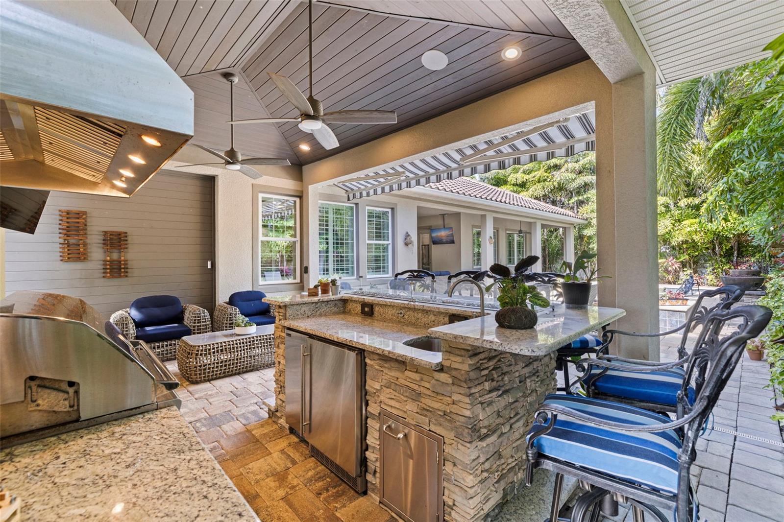 TIERRA VERDE UNIT 1 4TH REP - Residential