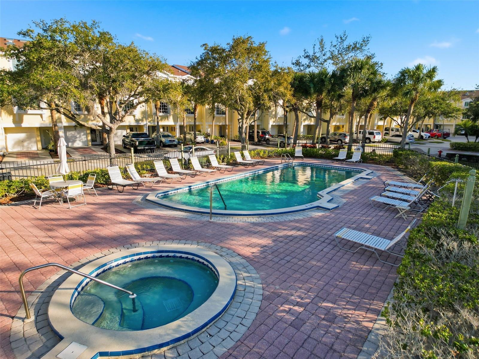 SEASIDE ESTATES - Residential