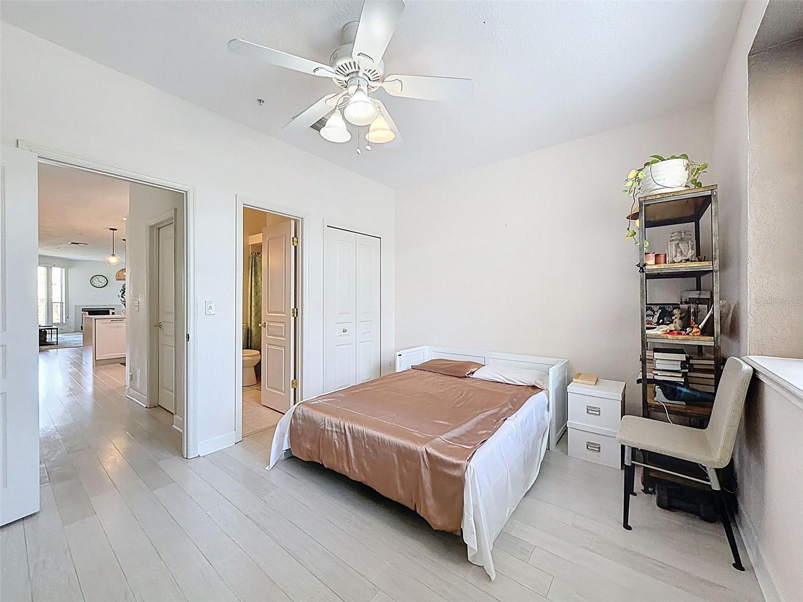 SEASIDE ESTATES - Residential