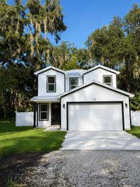 25 HERNANDEZ AVENUE PALM COAST FL 32137