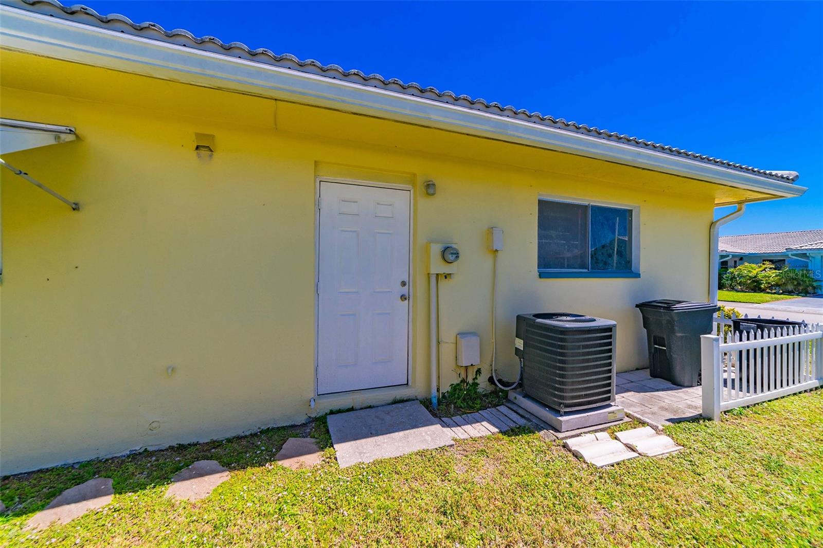 5427 SPRINGWOOD BOULEVARD 5427