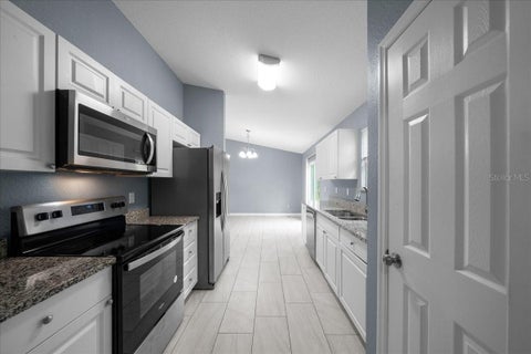 Tiny photo for 202 Oak Lane Circle, Ocala, FL 34472 (MLS # OM732710)