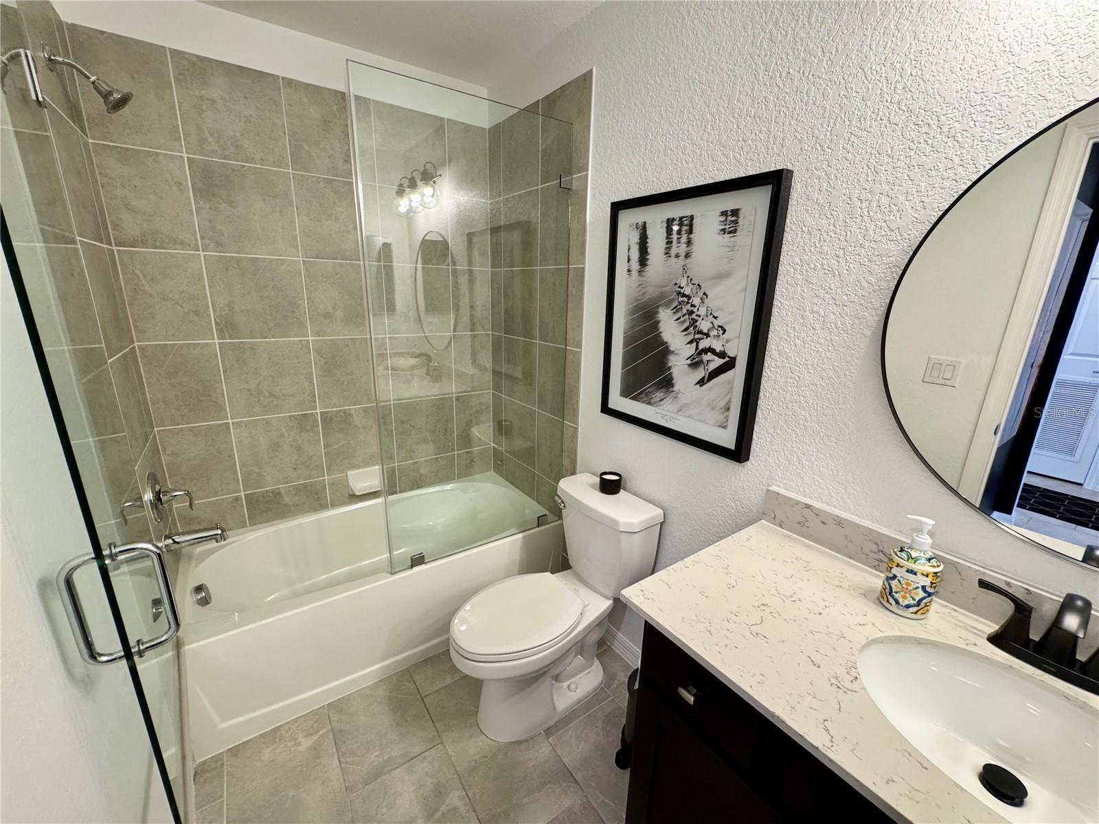 LAKEWOOD NATIONAL - Residential Lease