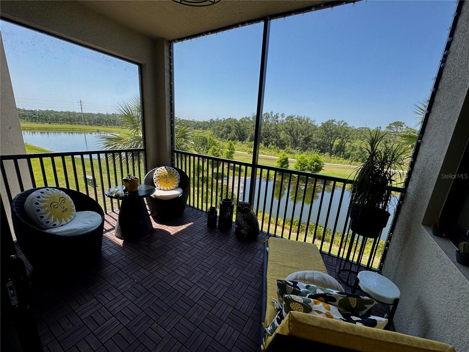 LAKEWOOD NATIONAL - Residential Lease