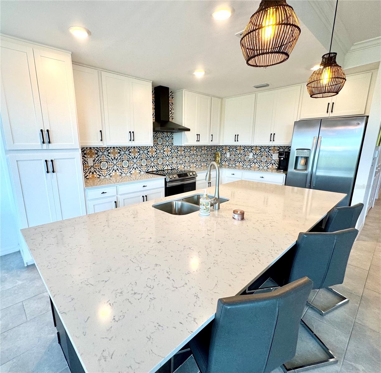LAKEWOOD NATIONAL - Residential Lease