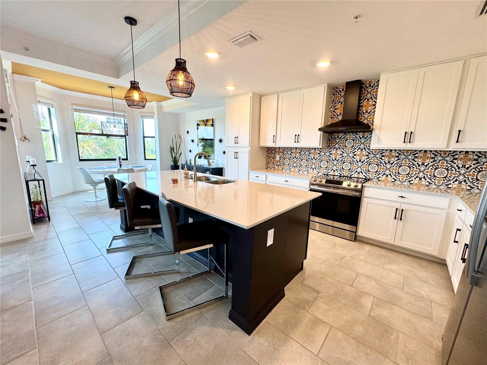 LAKEWOOD NATIONAL - Residential Lease