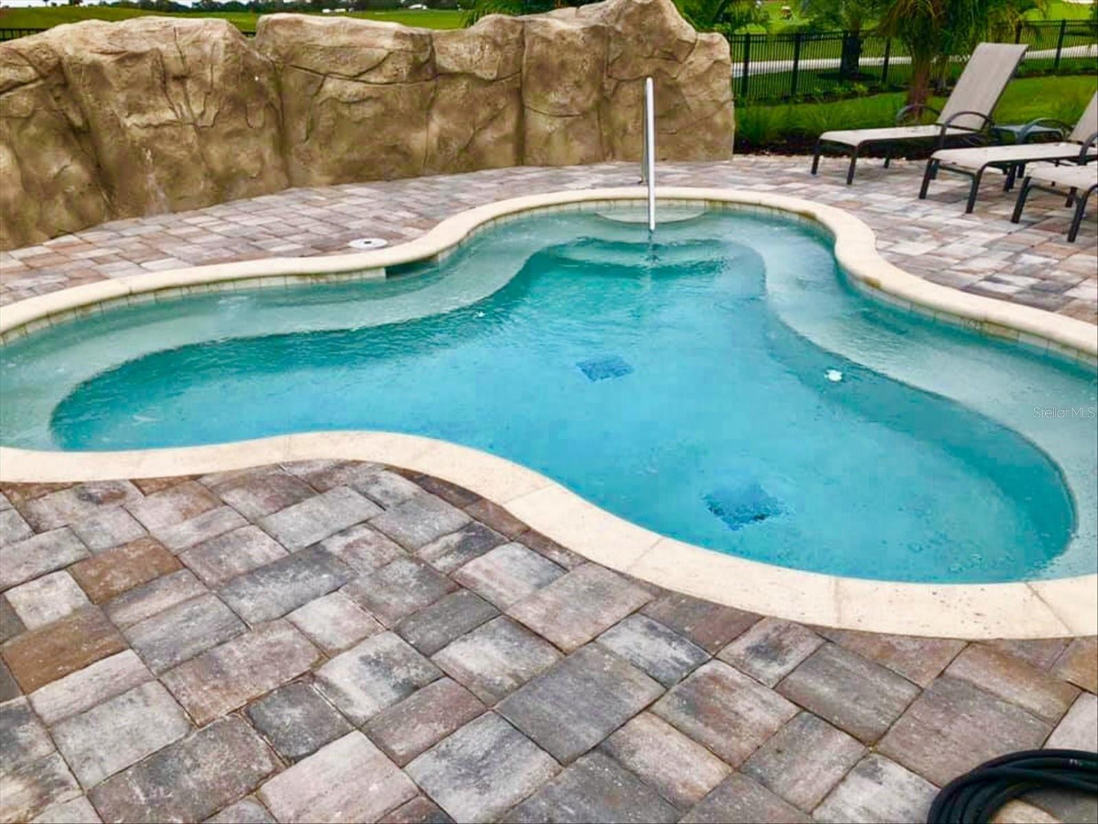 LAKEWOOD NATIONAL - Residential Lease