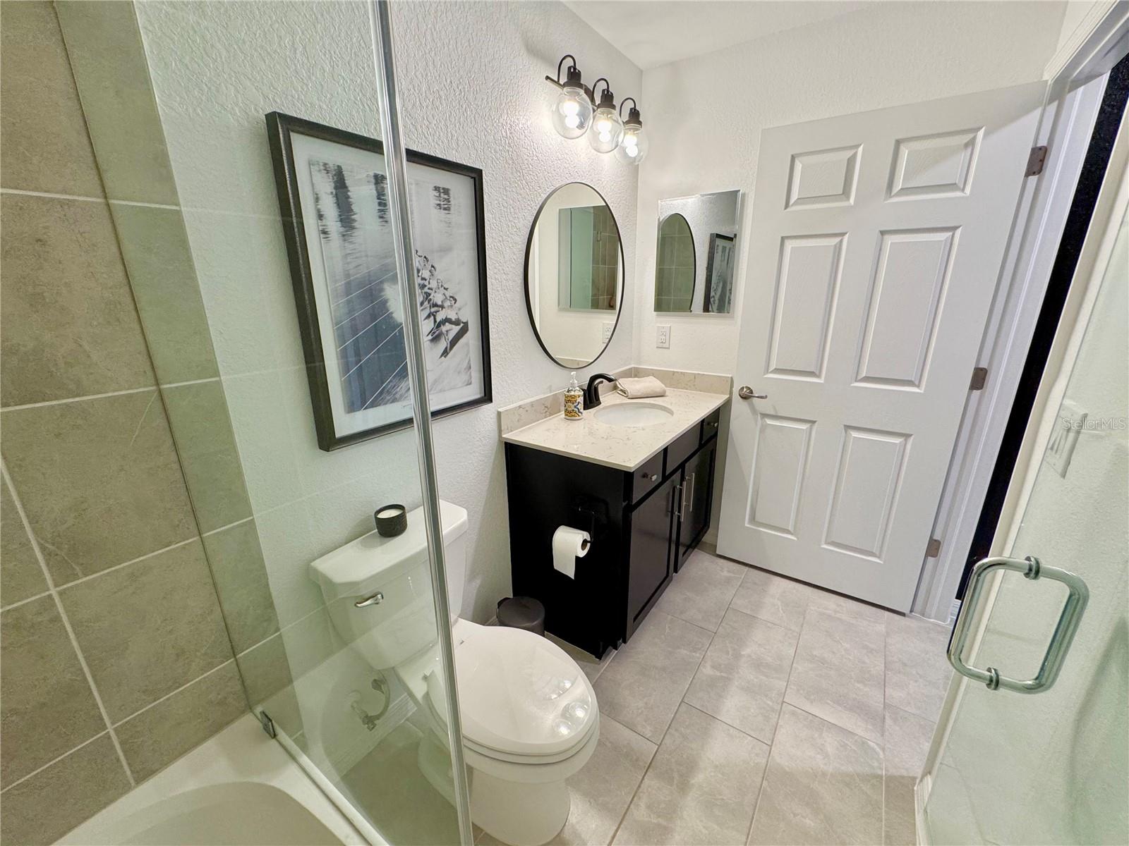 LAKEWOOD NATIONAL - Residential Lease