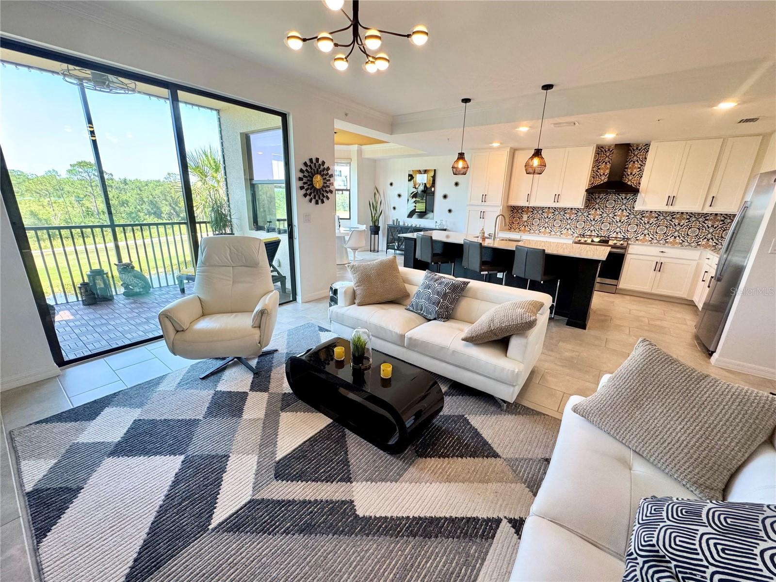 LAKEWOOD NATIONAL - Residential Lease