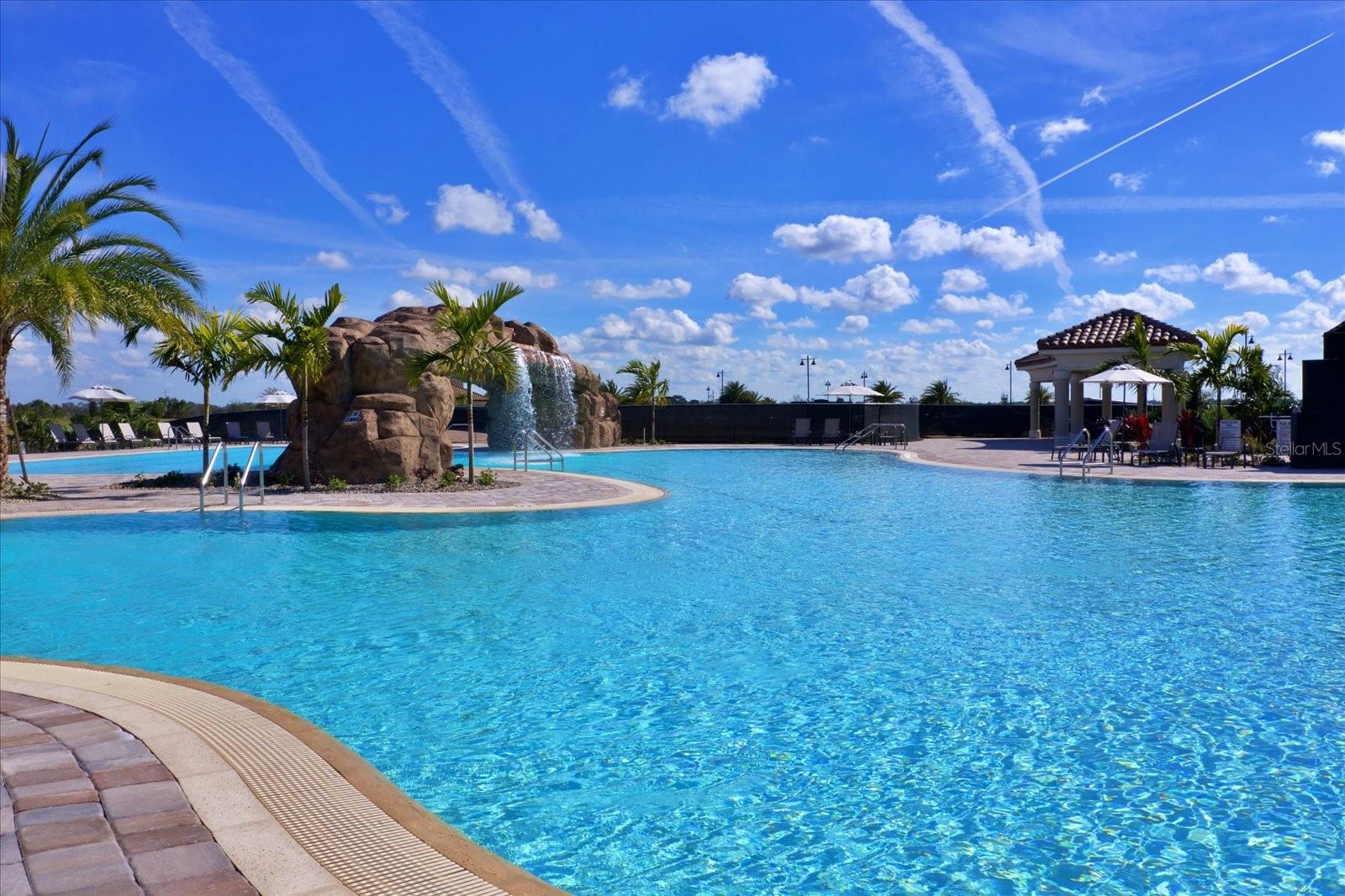 LAKEWOOD NATIONAL - Residential Lease