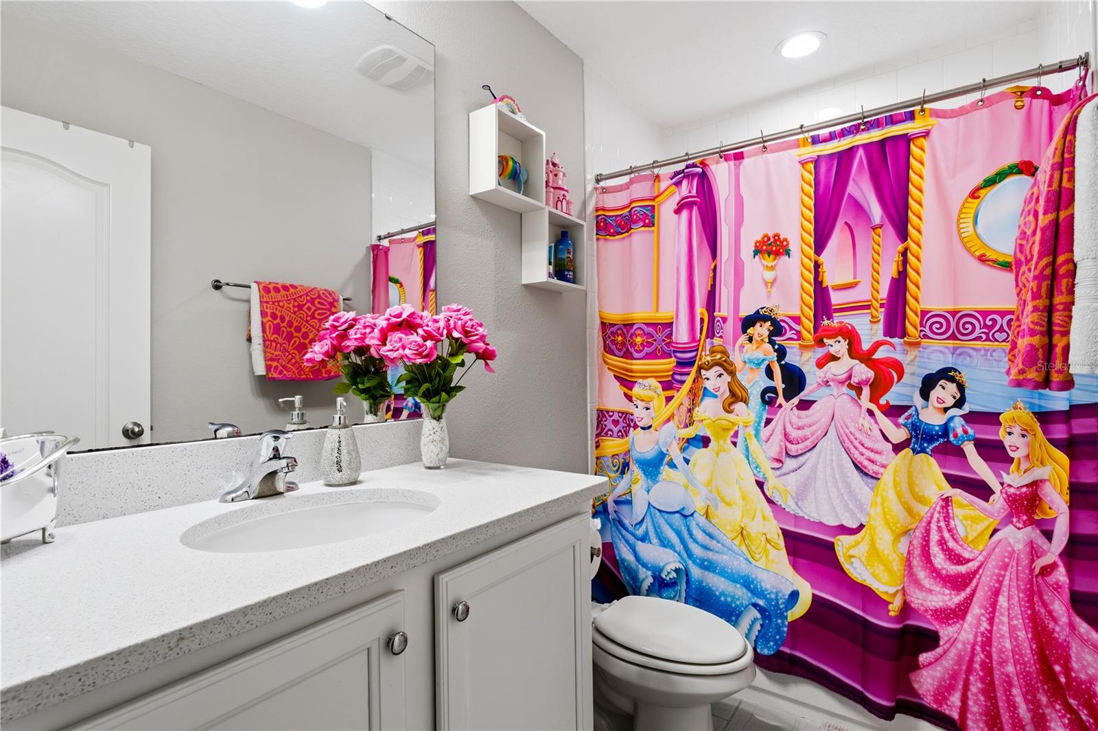 LATHAM PARK SOUTH - Residential