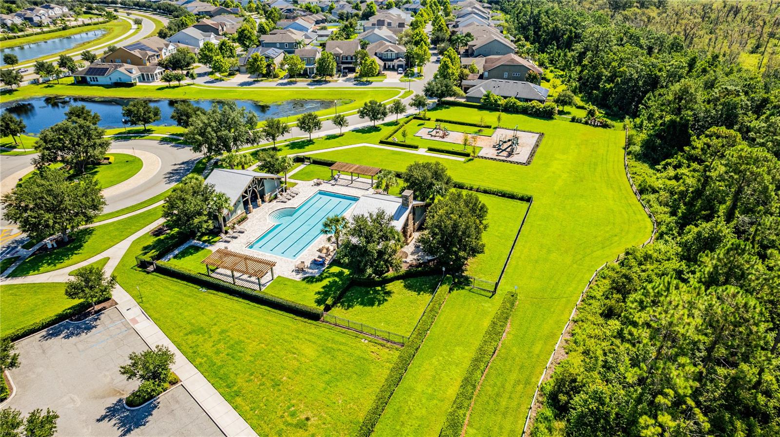 LATHAM PARK SOUTH - Residential