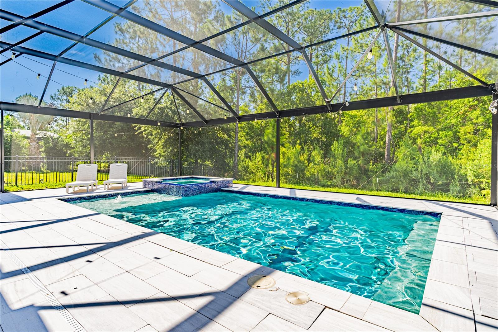 LATHAM PARK SOUTH - Residential