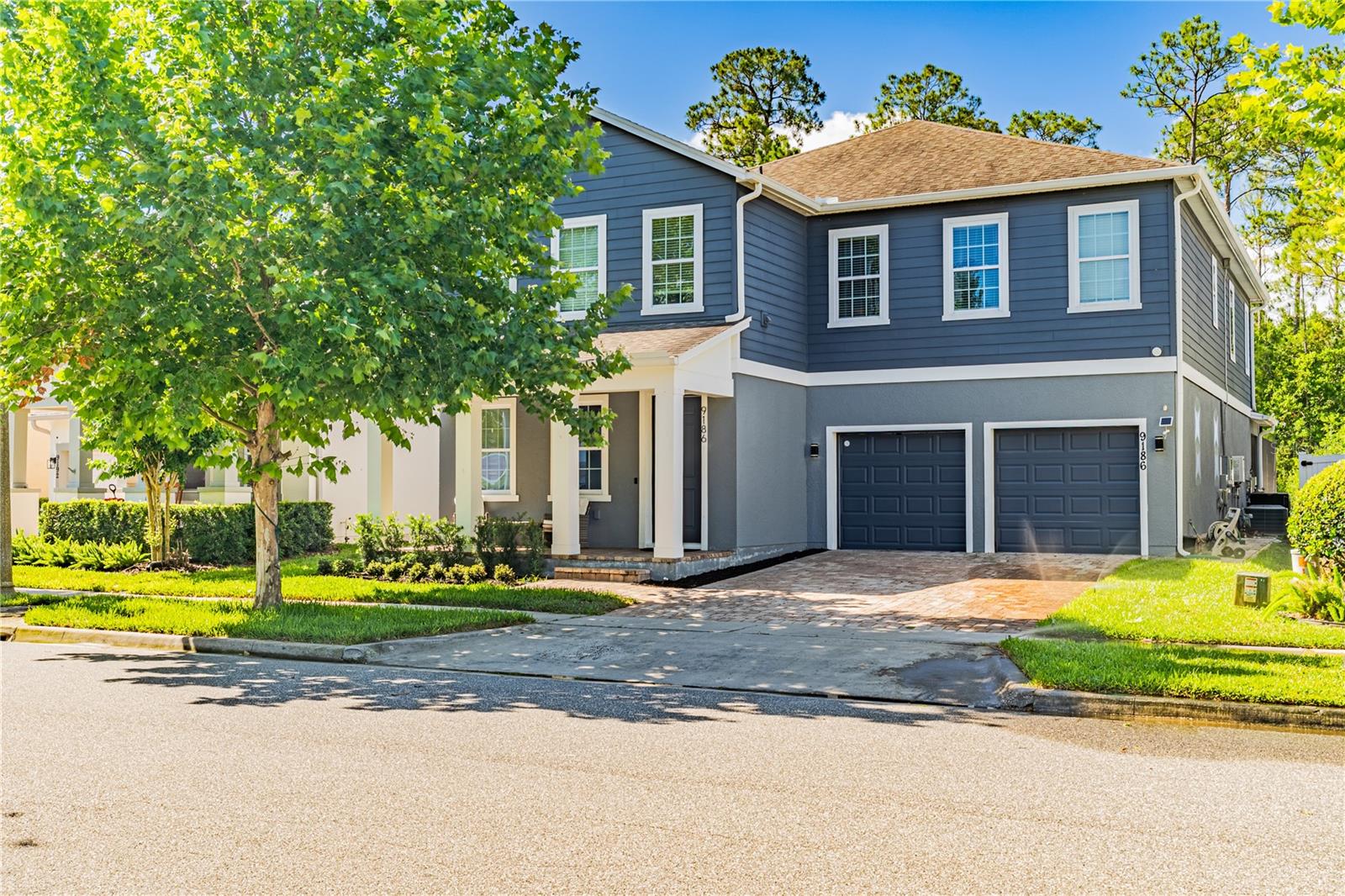 LATHAM PARK SOUTH - Residential
