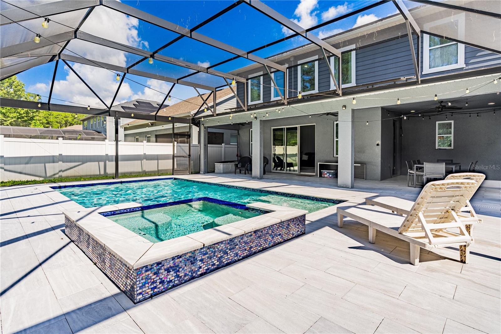 LATHAM PARK SOUTH - Residential