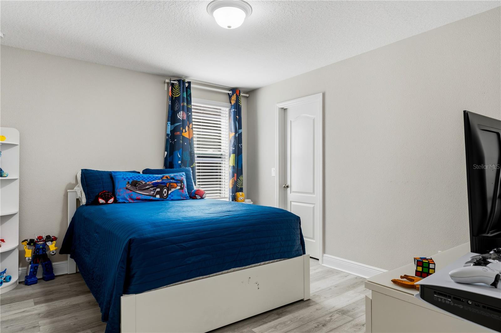 LATHAM PARK SOUTH - Residential