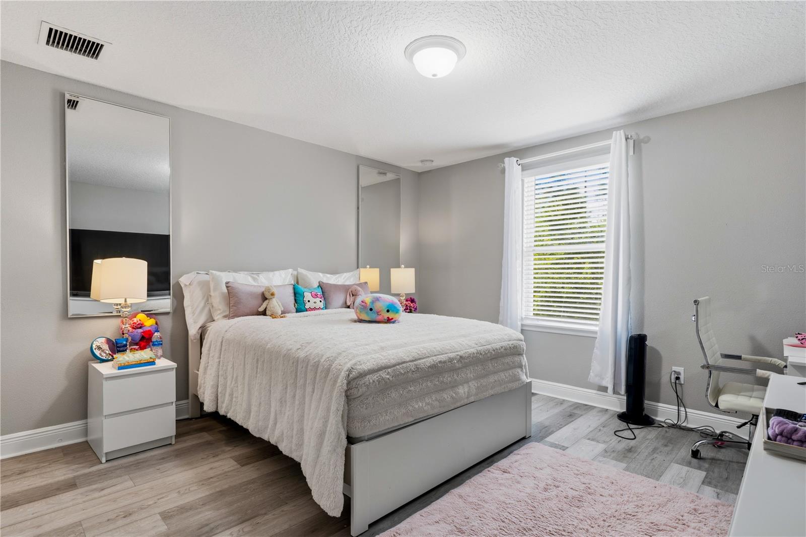 LATHAM PARK SOUTH - Residential
