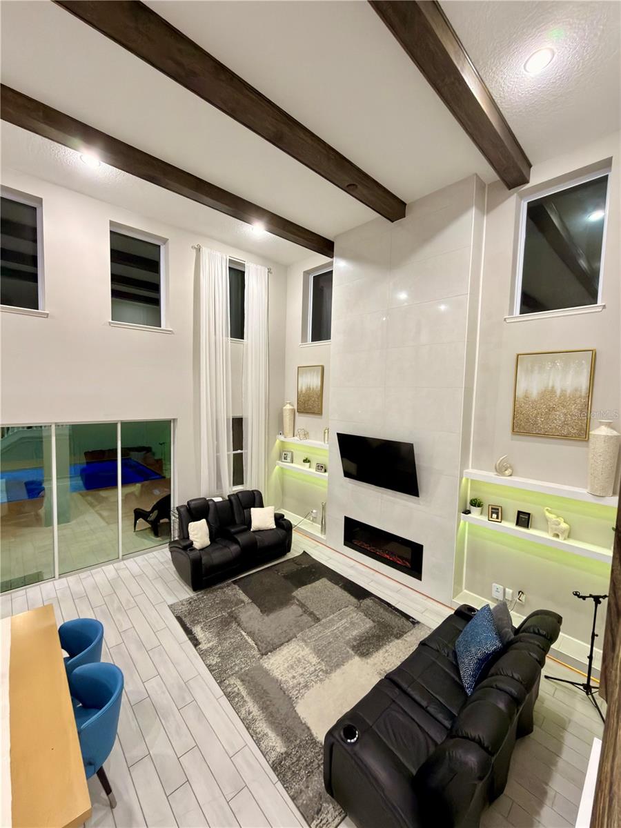 LATHAM PARK SOUTH - Residential