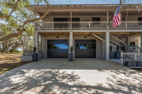 A home in CEDAR KEY