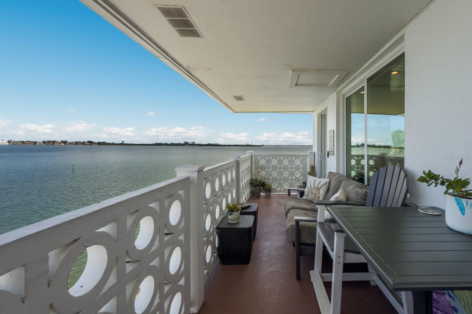 761 JOHN RINGLING BOULEVARD 31