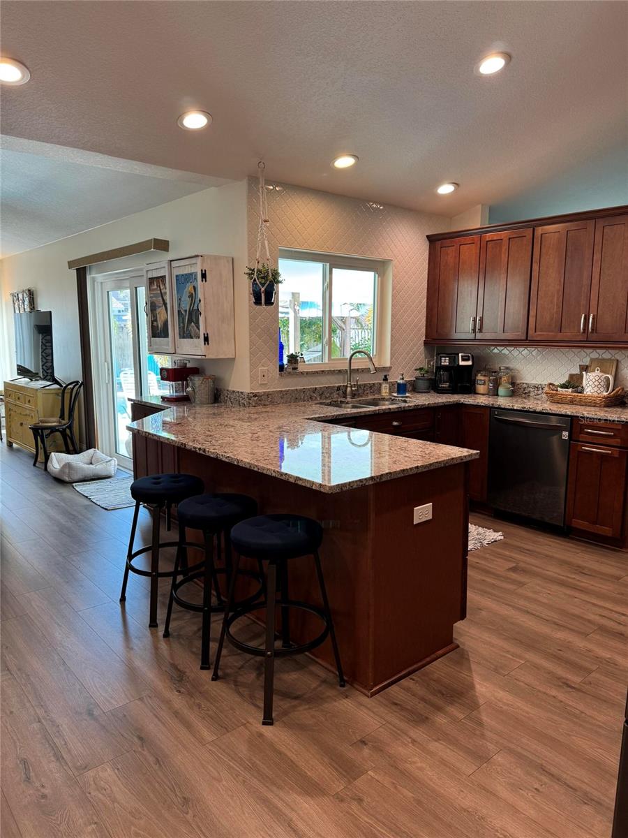 BLOOMINGDALE SEC W - Residential