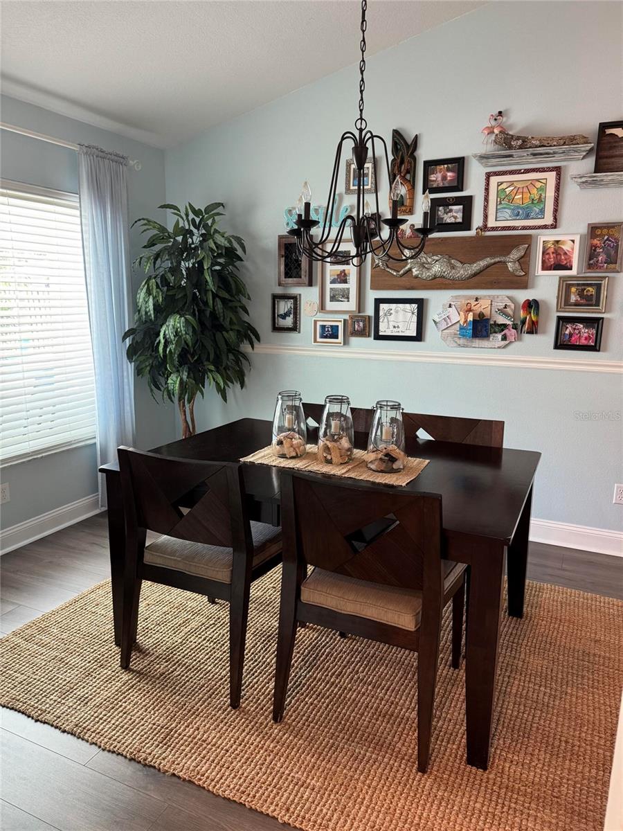 BLOOMINGDALE SEC W - Residential