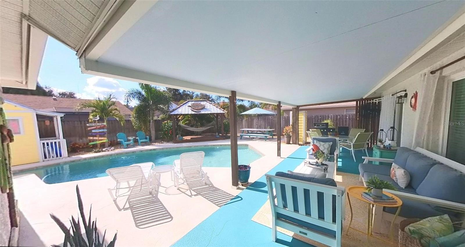 BLOOMINGDALE SEC W - Residential