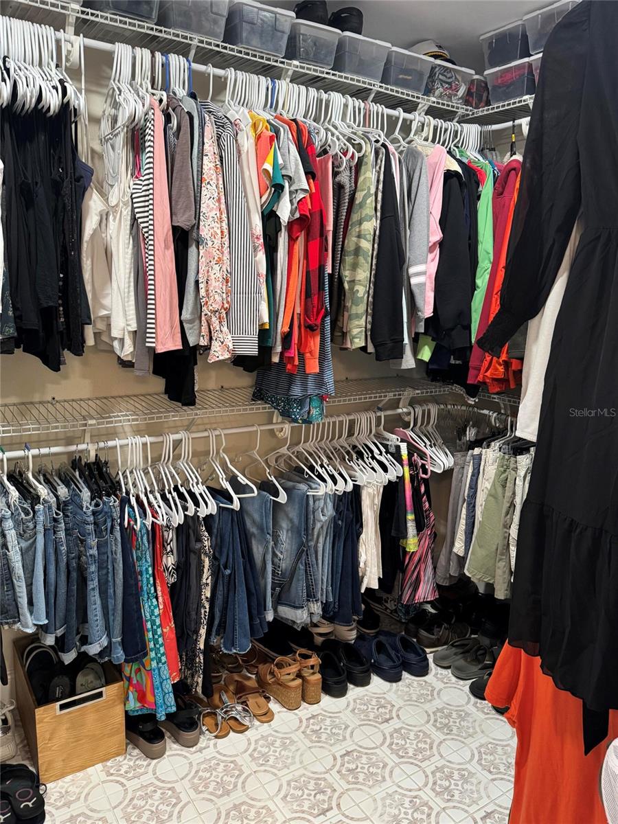 BLOOMINGDALE SEC W - Residential