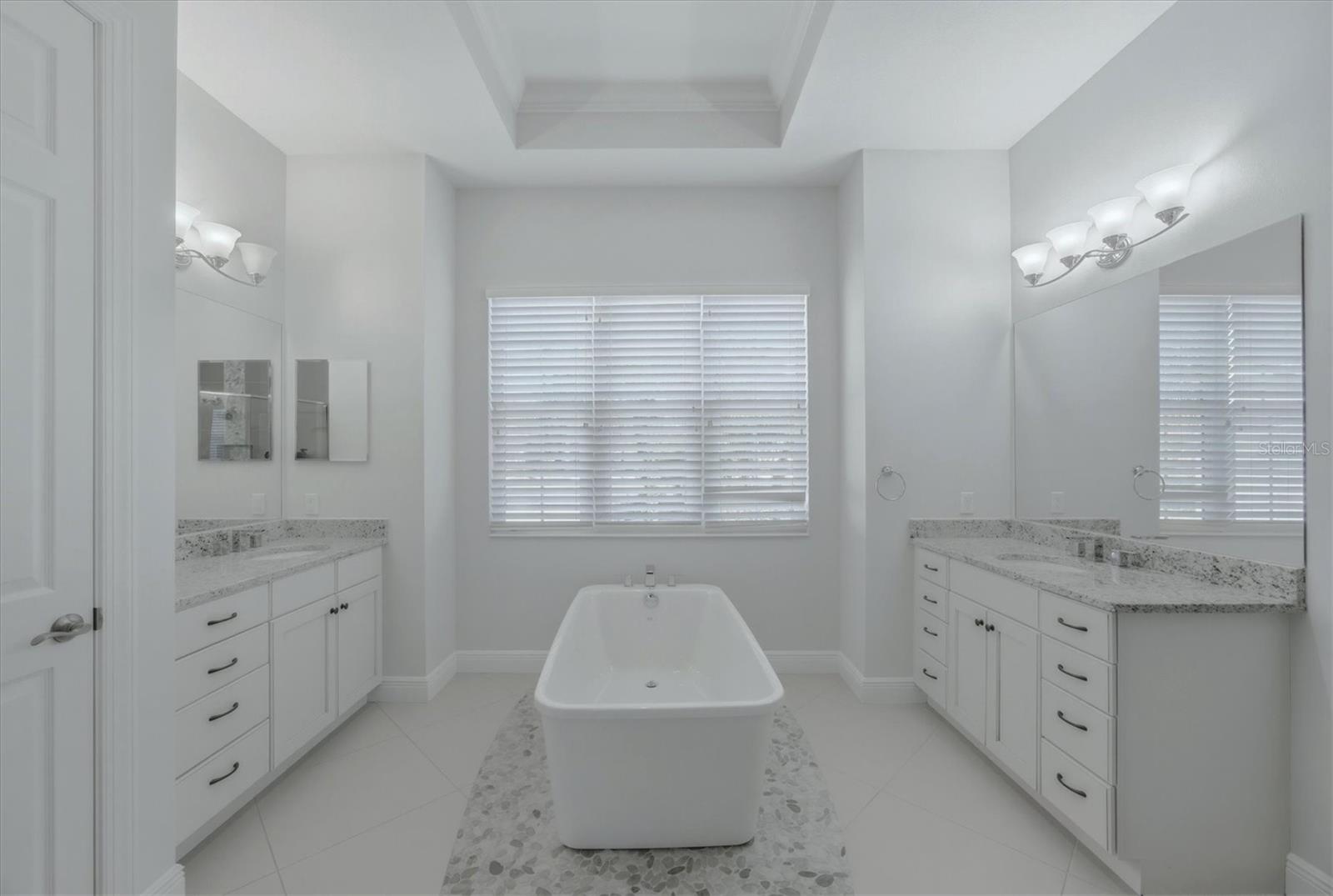 GRAN PARADISO PH 1 - Residential