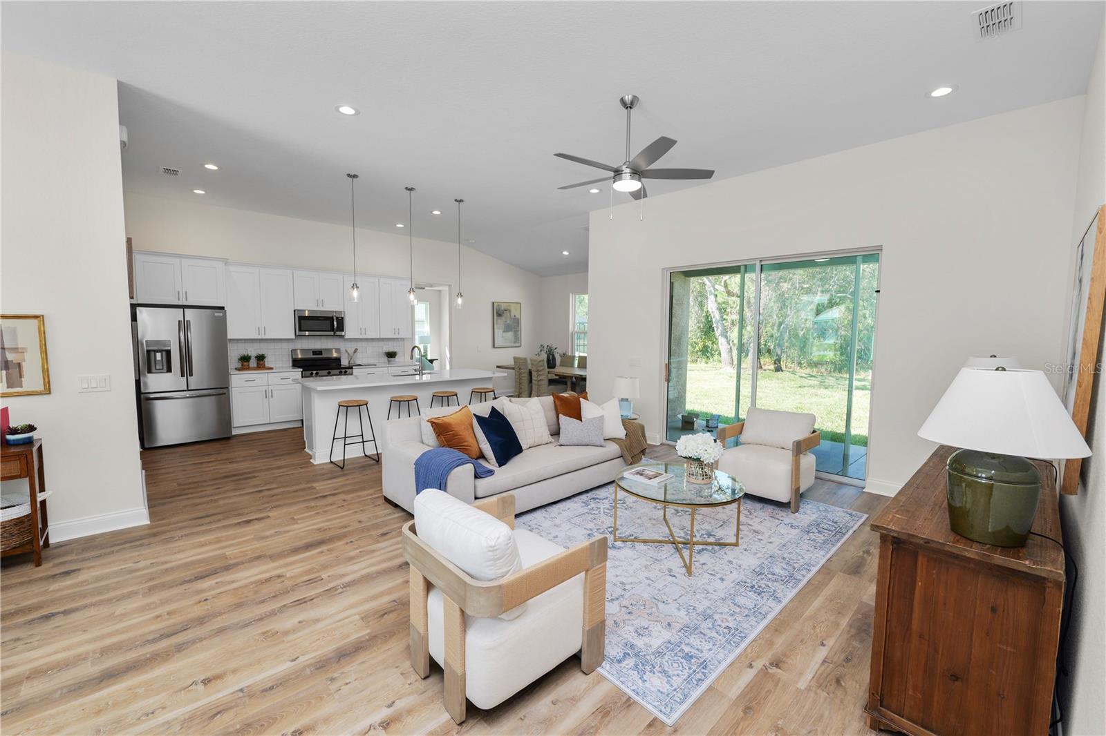 SUN N LAKE - Residential