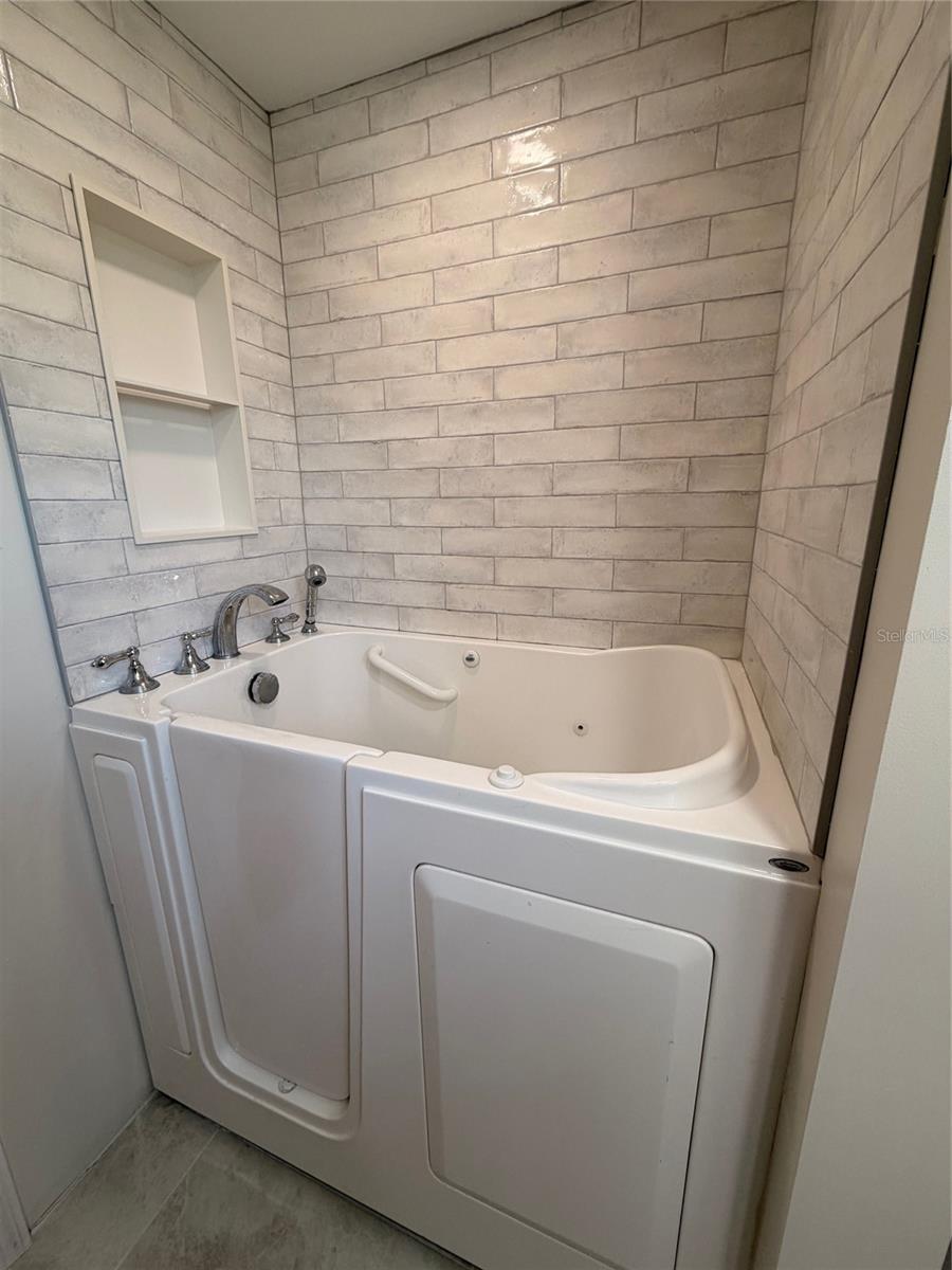 VIRGINIA PARK - Residential