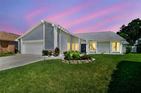 Photo of 14603 Village Glen Circle, Tampa, FL 33618 (MLS # TB8438305)