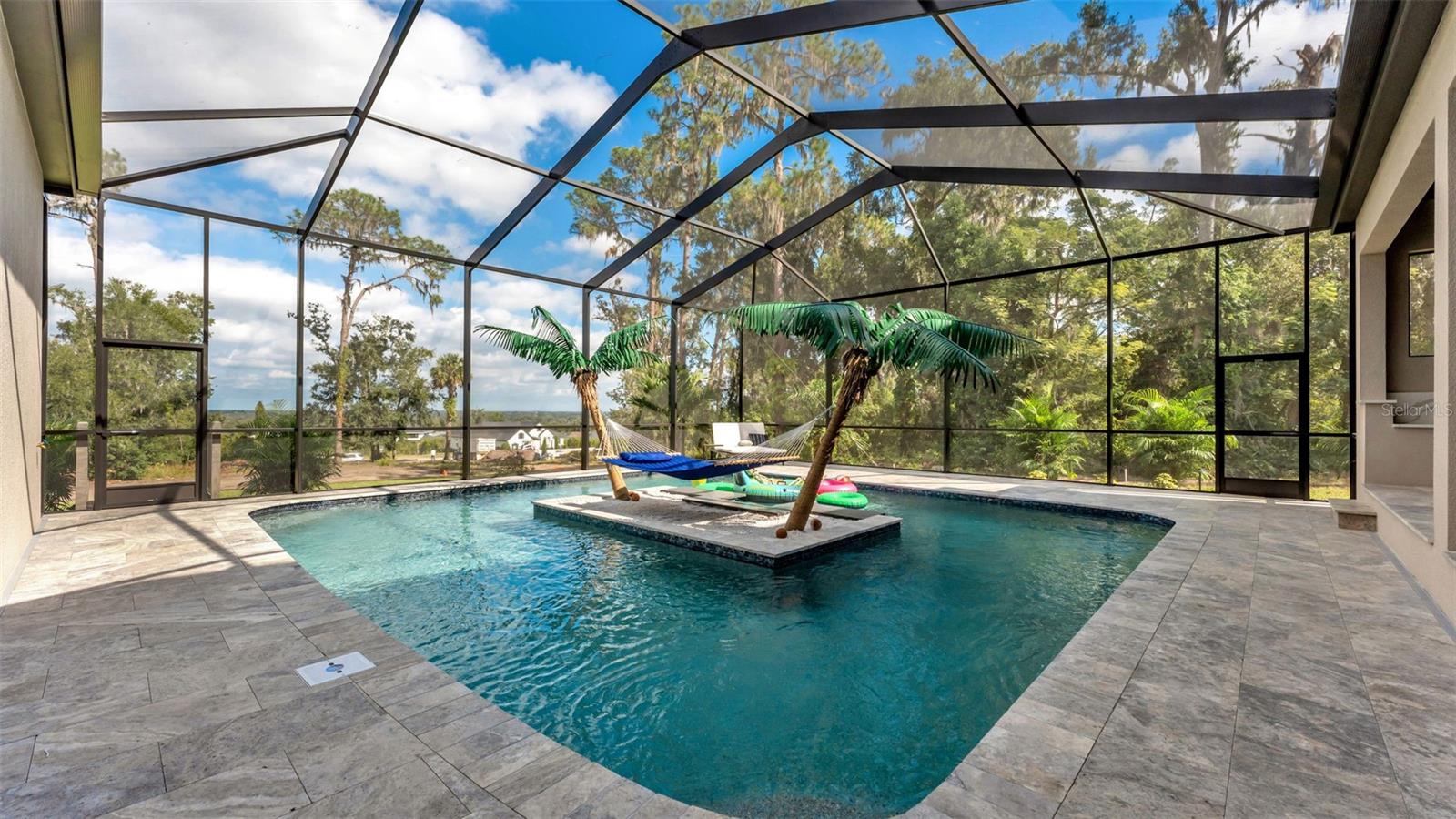 DELPHI HILLS - Residential